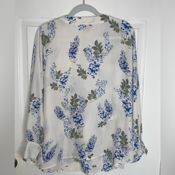 NWT VINCE CAMUTO WEEPING WILLOWS FLORAL TOP - Picture 8 of 10
